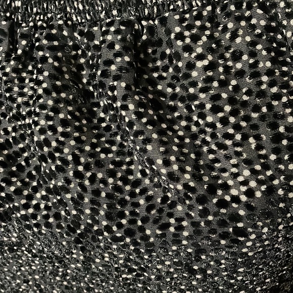 NWT White House Black Market Off the Shoulder Blouse - Picture 2 of 5